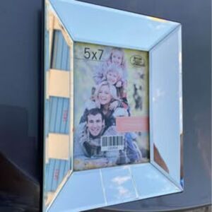 5×7 Glass Mirrored Picture Frame – Elegant Glam Design | Tabletop Display